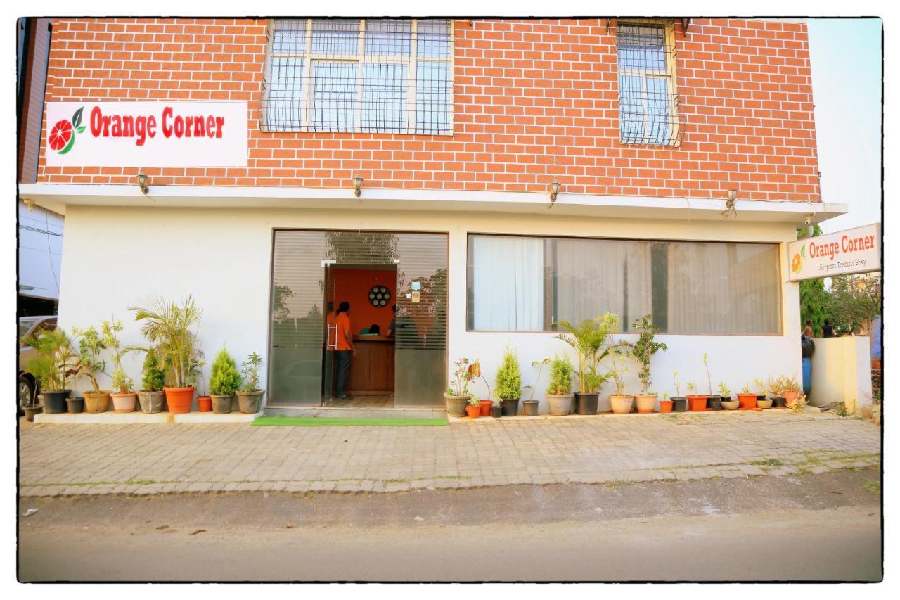 Orange Corner Bangalore Airport Hotel Exterior foto